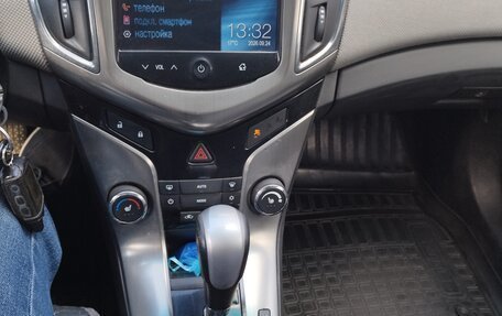 Chevrolet Cruze II, 2014 год, 878 000 рублей, 10 фотография