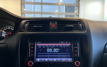 Volkswagen Jetta VI, 2013 год, 890 000 рублей, 14 фотография