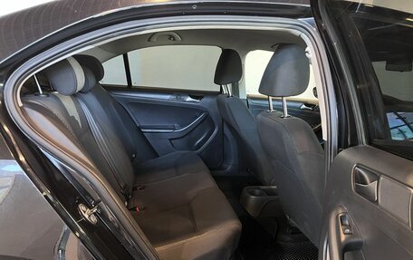Volkswagen Jetta VI, 2013 год, 890 000 рублей, 17 фотография