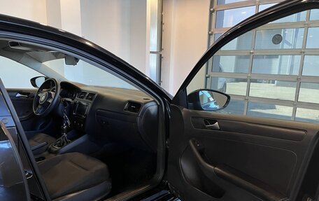 Volkswagen Jetta VI, 2013 год, 890 000 рублей, 27 фотография
