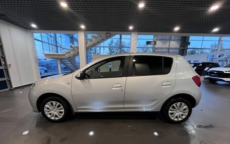 Renault Sandero II рестайлинг, 2017 год, 890 000 рублей, 6 фотография