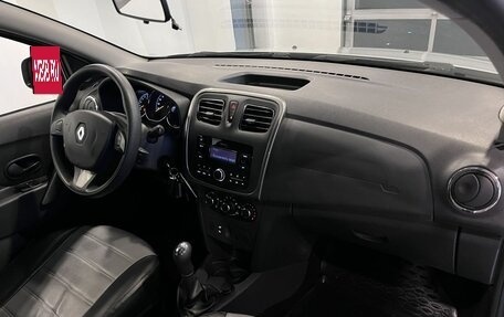 Renault Sandero II рестайлинг, 2017 год, 890 000 рублей, 12 фотография