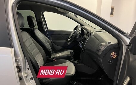 Renault Sandero II рестайлинг, 2017 год, 890 000 рублей, 29 фотография