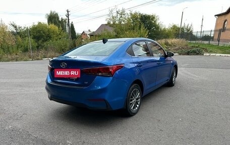 Hyundai Solaris II рестайлинг, 2017 год, 1 225 000 рублей, 3 фотография