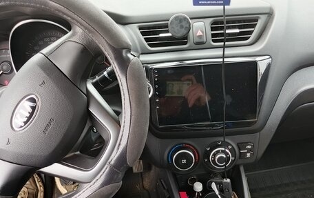 KIA Rio III рестайлинг, 2013 год, 899 999 рублей, 6 фотография
