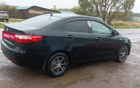 KIA Rio III рестайлинг, 2013 год, 899 999 рублей, 3 фотография