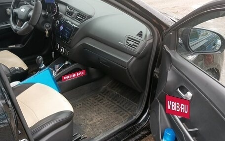KIA Rio III рестайлинг, 2013 год, 899 999 рублей, 13 фотография