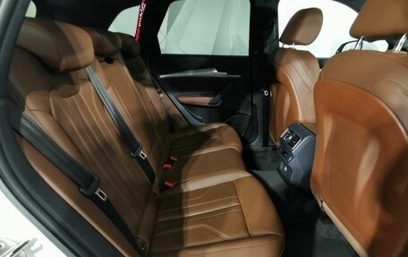 Audi Q5, 2018 год, 3 095 000 рублей, 15 фотография