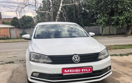 Volkswagen Jetta VI, 2015 год, 750 000 рублей, 1 фотография