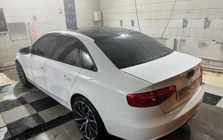 Audi A4, 2012 год, 1 300 000 рублей, 6 фотография