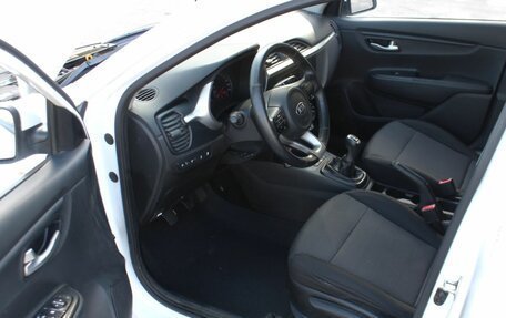 KIA Rio IV, 2021 год, 1 370 000 рублей, 15 фотография