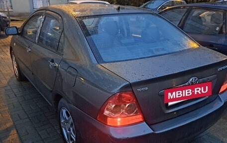 Toyota Corolla, 2004 год, 400 000 рублей, 8 фотография