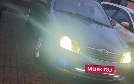Toyota Corolla, 2004 год, 400 000 рублей, 7 фотография