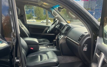 Toyota Land Cruiser 200, 2011 год, 2 499 999 рублей, 13 фотография