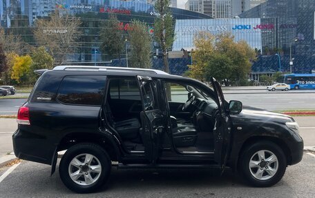 Toyota Land Cruiser 200, 2011 год, 2 499 999 рублей, 40 фотография