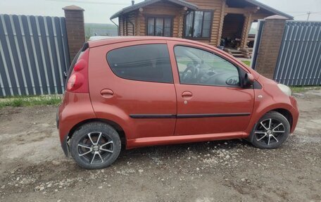Peugeot 107 I рестайлинг, 2009 год, 350 000 рублей, 4 фотография