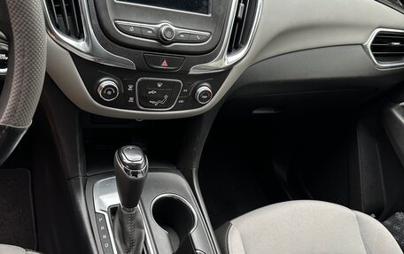 Chevrolet Equinox III, 2018 год, 1 500 000 рублей, 6 фотография