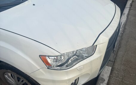 Mitsubishi Outlander III рестайлинг 3, 2011 год, 1 000 000 рублей, 9 фотография