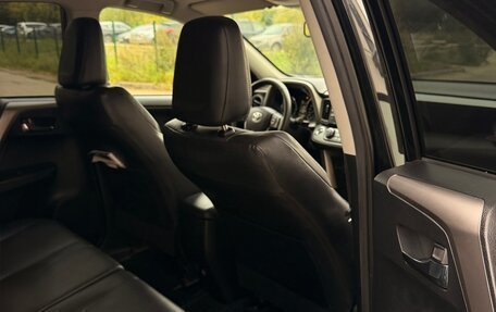 Toyota RAV4, 2017 год, 2 790 000 рублей, 12 фотография