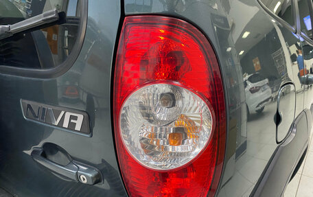 Chevrolet Niva I рестайлинг, 2018 год, 699 000 рублей, 5 фотография