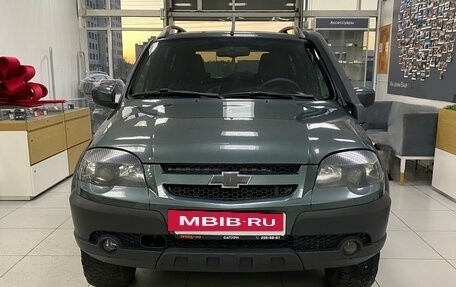 Chevrolet Niva I рестайлинг, 2018 год, 699 000 рублей, 2 фотография