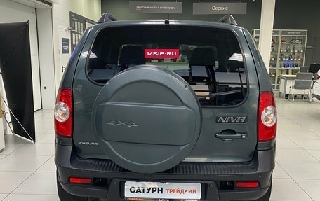 Chevrolet Niva I рестайлинг, 2018 год, 699 000 рублей, 6 фотография