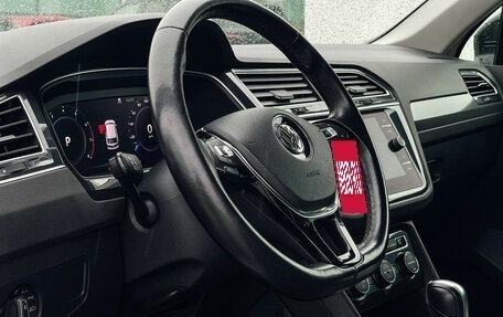 Volkswagen Tiguan II, 2020 год, 2 697 000 рублей, 12 фотография