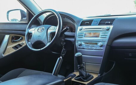 Toyota Camry, 2006 год, 899 000 рублей, 10 фотография