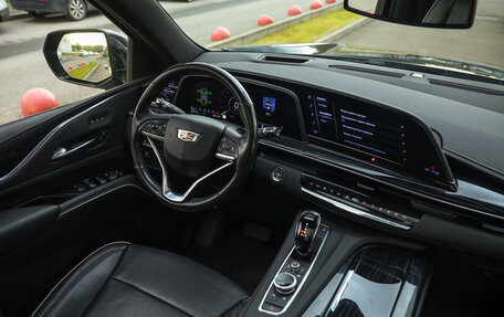 Cadillac Escalade V, 2022 год, 9 599 000 рублей, 14 фотография