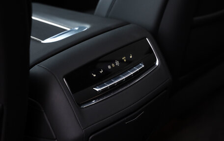Cadillac Escalade V, 2022 год, 9 599 000 рублей, 26 фотография