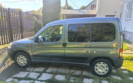 Peugeot Partner II рестайлинг 2, 2010 год, 460 000 рублей, 2 фотография