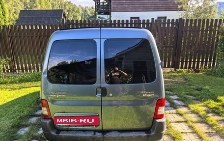 Peugeot Partner II рестайлинг 2, 2010 год, 460 000 рублей, 3 фотография