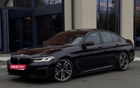 BMW 5 серия, 2021 год, 7 548 000 рублей, 2 фотография