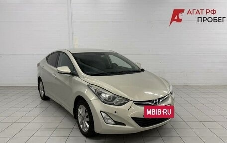 Hyundai Elantra V, 2015 год, 890 000 рублей, 3 фотография