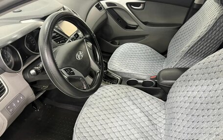 Hyundai Elantra V, 2015 год, 890 000 рублей, 18 фотография