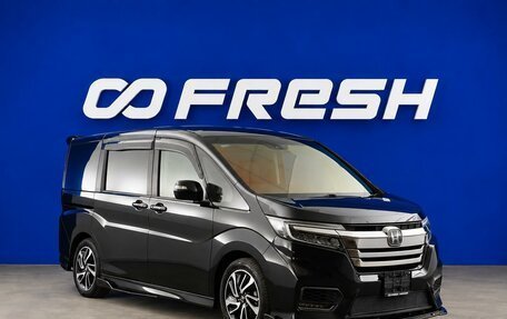Honda Stepwgn IV, 2017 год, 3 179 090 рублей, 1 фотография