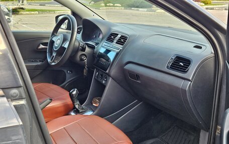 Volkswagen Polo VI (EU Market), 2012 год, 530 000 рублей, 7 фотография