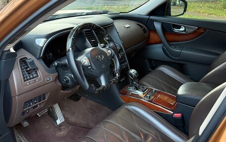 Infiniti FX II, 2010 год, 1 550 000 рублей, 6 фотография