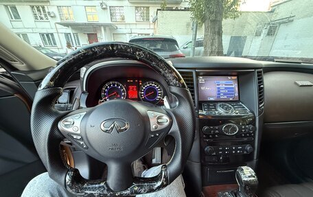 Infiniti FX II, 2010 год, 1 550 000 рублей, 7 фотография