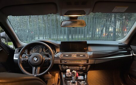 BMW 5 серия, 2012 год, 1 800 000 рублей, 8 фотография