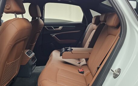 Audi A6, 2022 год, 4 742 000 рублей, 9 фотография