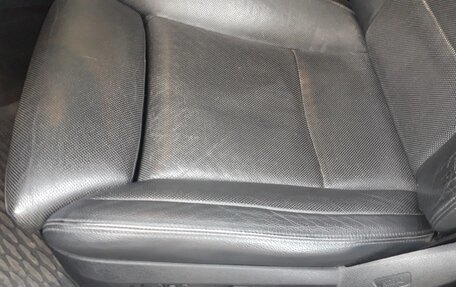 BMW 5 серия, 2011 год, 1 900 000 рублей, 13 фотография
