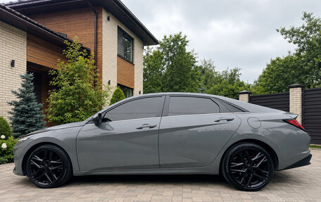 Hyundai Elantra, 2022 год, 1 559 000 рублей, 10 фотография