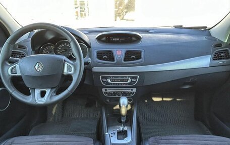 Renault Fluence I, 2010 год, 530 000 рублей, 7 фотография