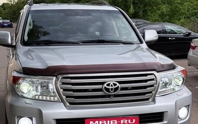 Toyota Land Cruiser 200, 2014 год, 4 000 000 рублей, 1 фотография