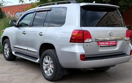 Toyota Land Cruiser 200, 2014 год, 4 000 000 рублей, 4 фотография