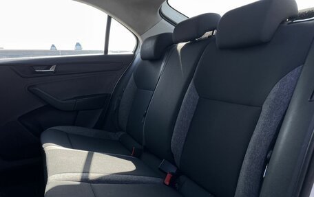 Skoda Rapid II, 2021 год, 970 000 рублей, 10 фотография