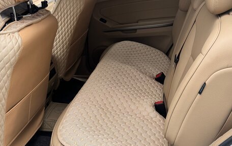 Mercedes-Benz GL-Класс, 2012 год, 1 800 000 рублей, 16 фотография