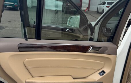 Mercedes-Benz GL-Класс, 2012 год, 1 800 000 рублей, 12 фотография