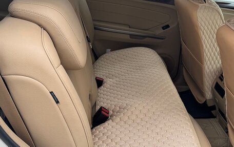 Mercedes-Benz GL-Класс, 2012 год, 1 800 000 рублей, 26 фотография